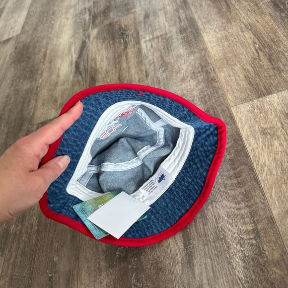 NWT! NASCAR Chevrolet Racing Denim Bucket Hat with Red Trim - Picture 4 of 7